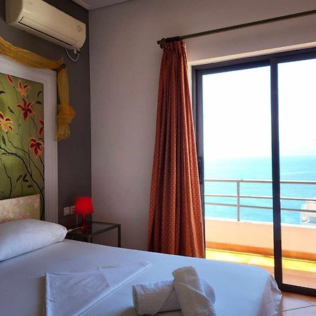 Sarandë Vive Mare酒店 外观 照片