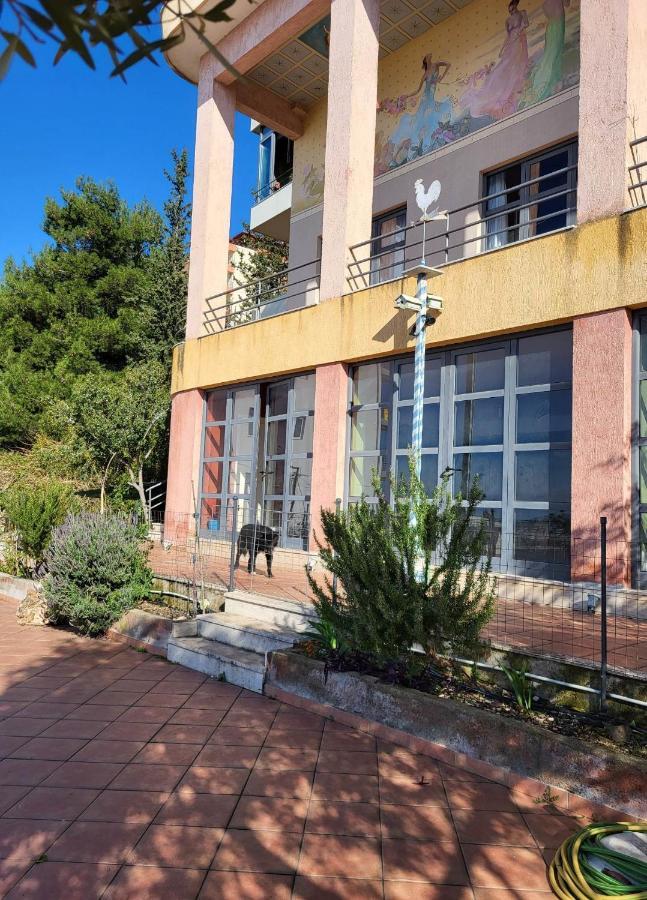 Sarandë Vive Mare酒店 外观 照片
